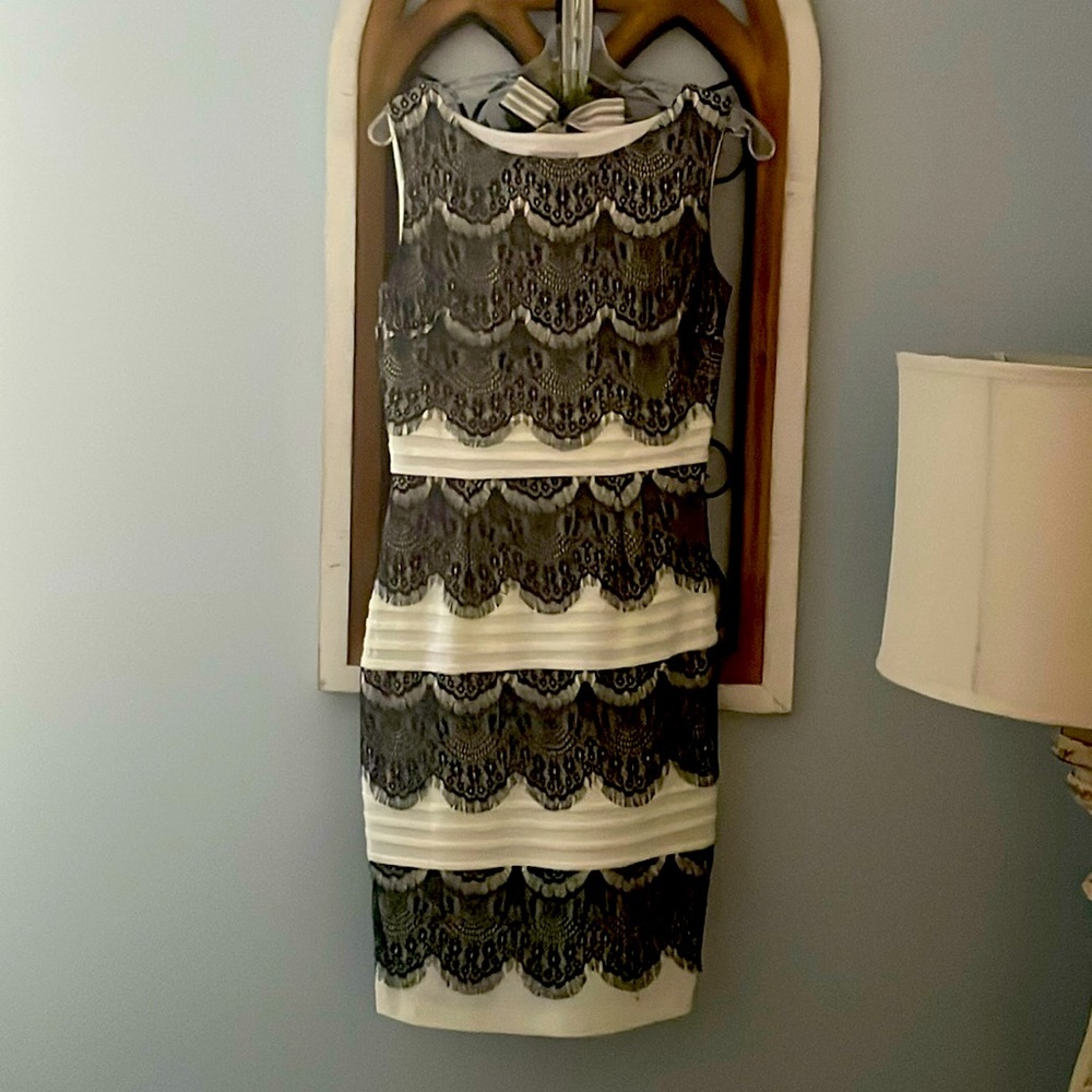 Dress Barn Size 8 black and white lace dress